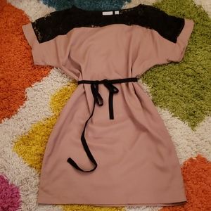 New York & Co Lace Detailed Tie-Waist Shift Dress